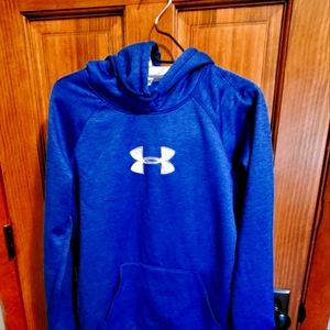 Women's Under Armour sweatshirt